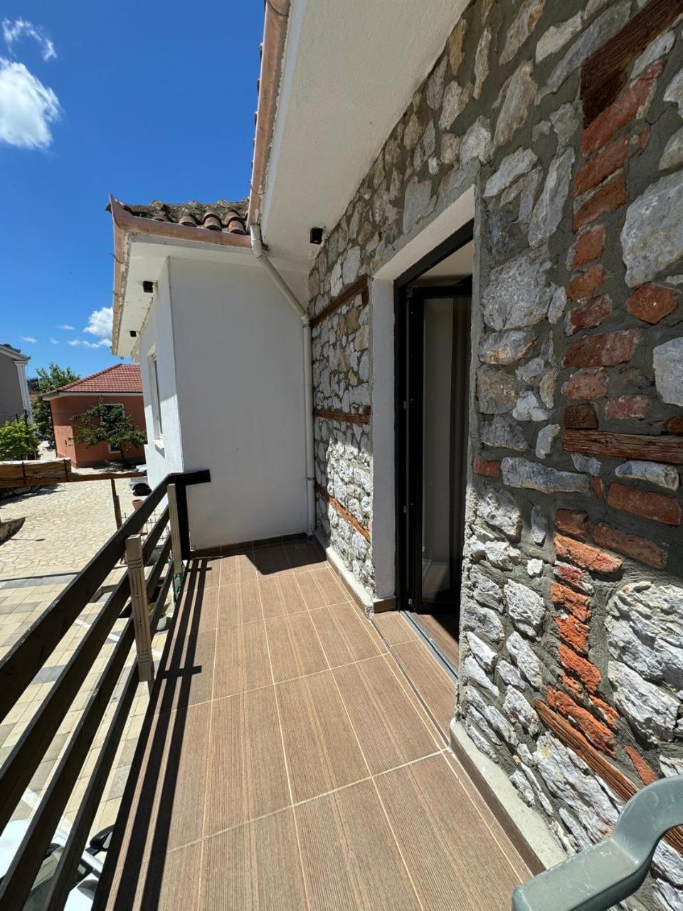 Vila Ndrio Tushemisht Exterior foto